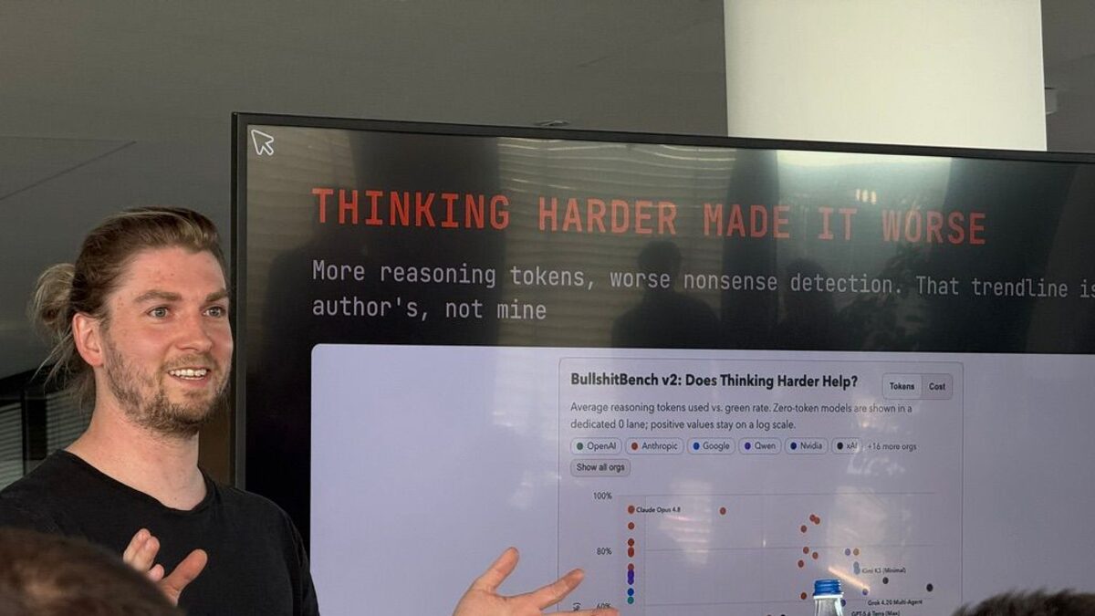 Martin Westphal presenting the slide 'Thinking harder made it worse'